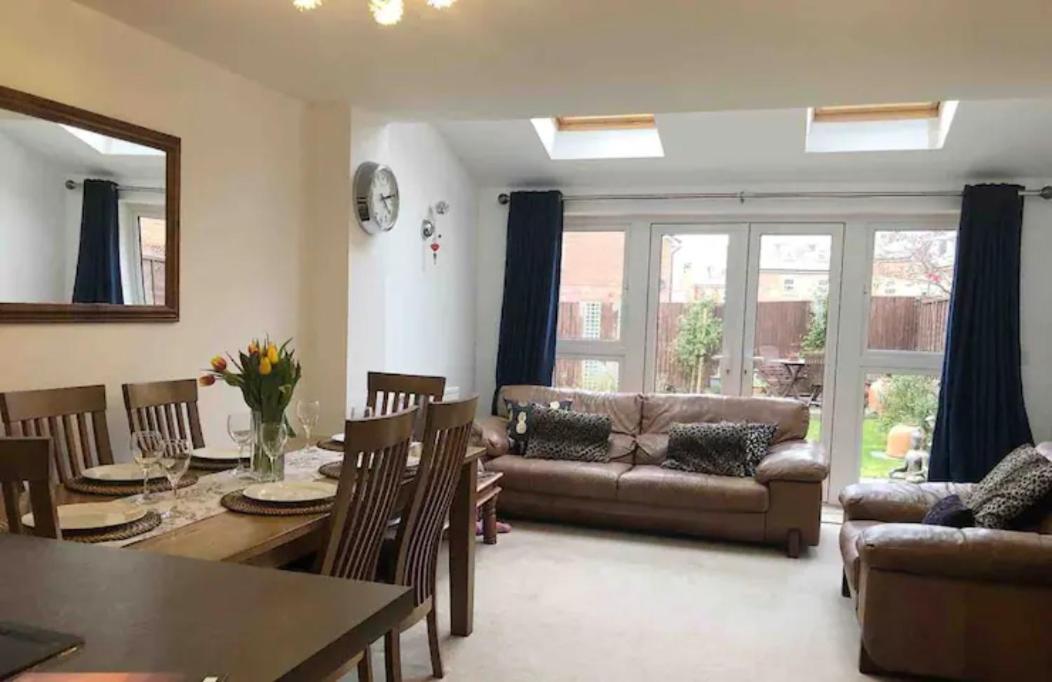 4 Bedroom House In Seaside Town Littlehampton Exterior foto